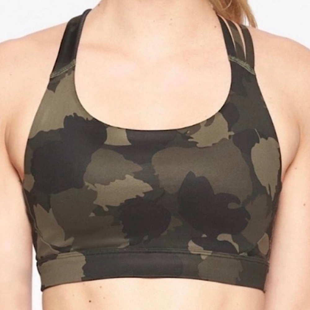 Athleta Run Free Asymmetrical Strappy Sports Bra Deep Leaf Camo Medium